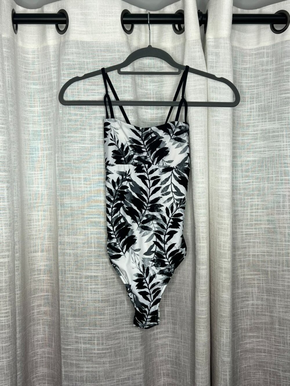 Splendid Black, White, and Grey Leaf Pattern One Piece Bathing Suit
